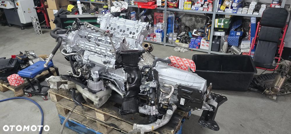 SILNIK MERCEDES 3.0 CDI KOD: 642910, 642832, 642961, 642960, 642830, 642920, 642921, 642850, 642856, 642873, 642838, 642836, 642975, 642970, 642887, 642886, 642940, 642820 - NOWY ROK GWARANCJI - 4