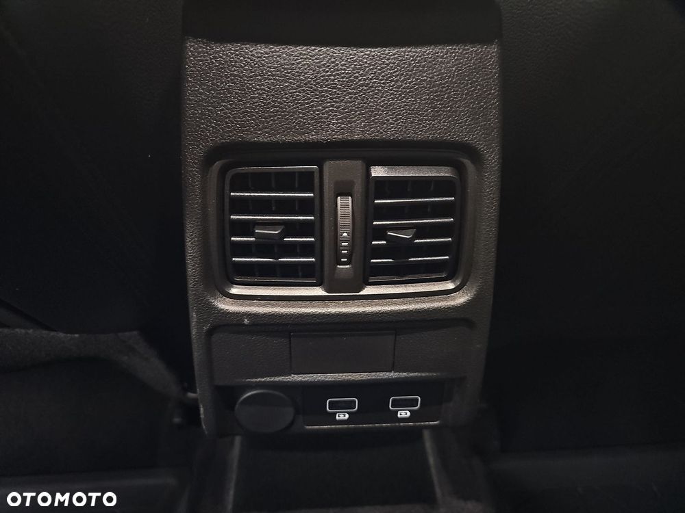 Renault Arkana 1.3 TCe mHEV Techno EDC - 32