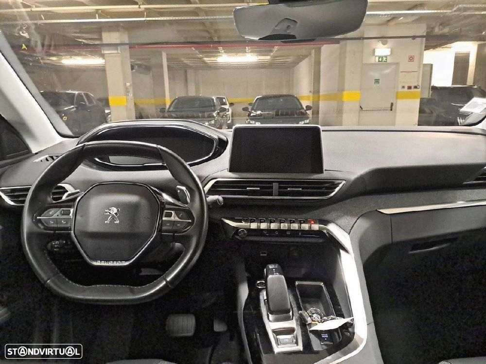 Peugeot 3008 1.6 Hybrid Allure e-EAT8 - 8