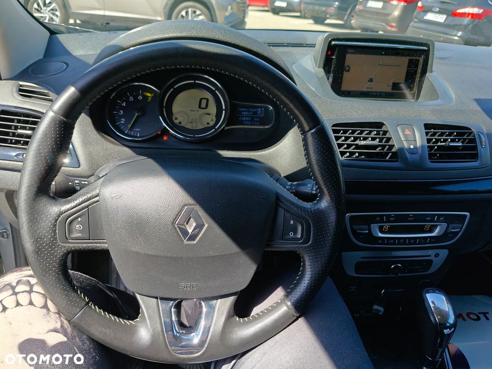 Renault Megane TCe 130 EDC Bose Edition - 20