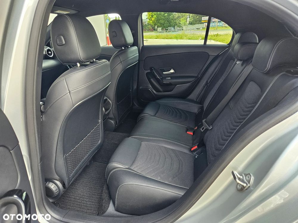 Mercedes-Benz Klasa A 200 d 8G-DCT Style - 27