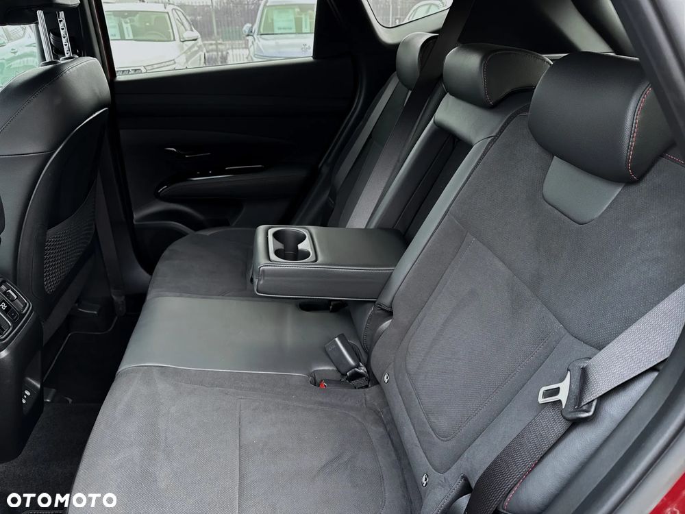 Hyundai Tucson 1.6 T-GDi HEV N-Line 4WD - 18