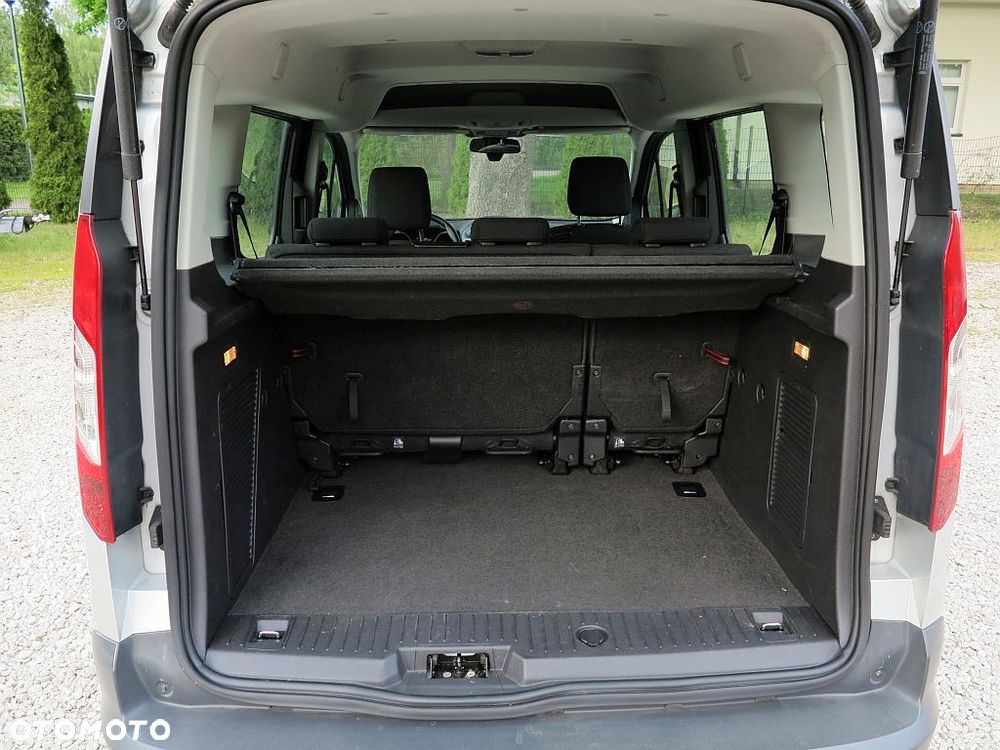 Ford Tourneo Connect - 18