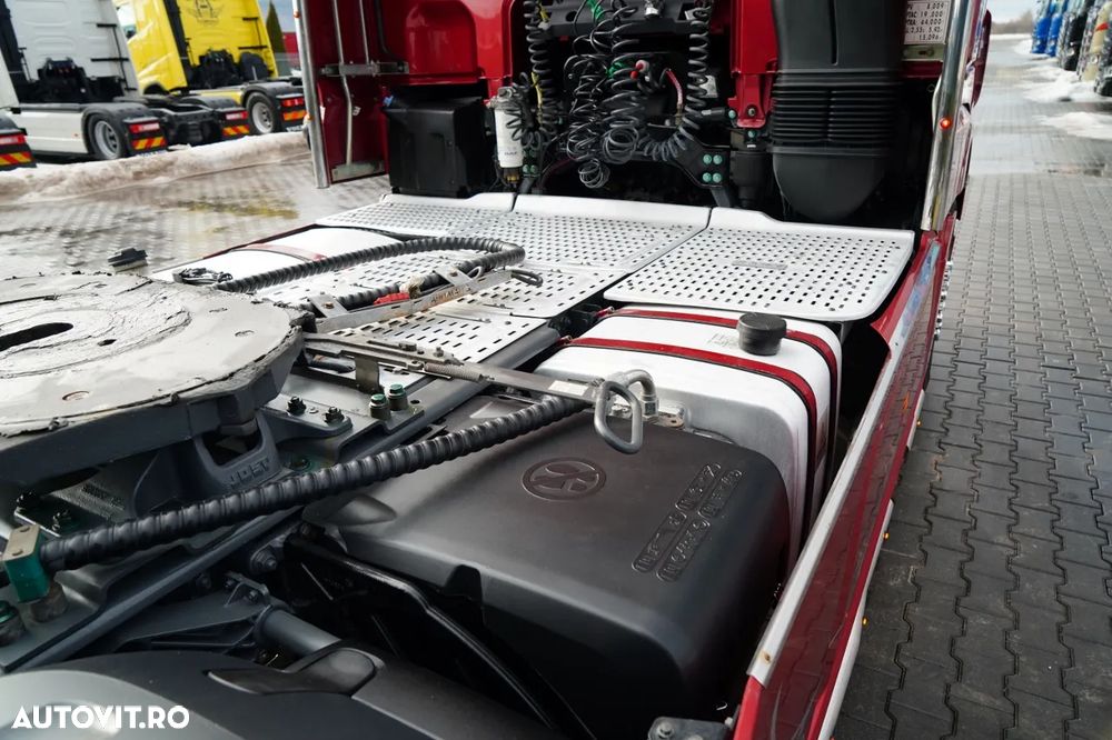 DAF XF 530 / I-PARK COOL / SISTEM HIDRAULIC / CABINĂ SUPER SPACE / COMPLET AIRMATIC / TV / JANTE DIN ALIAJ - 16