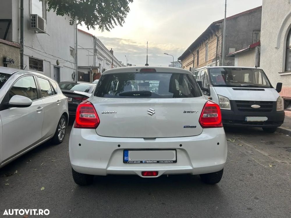 Suzuki Swift M-Hybrid 1.2 Cool - 7