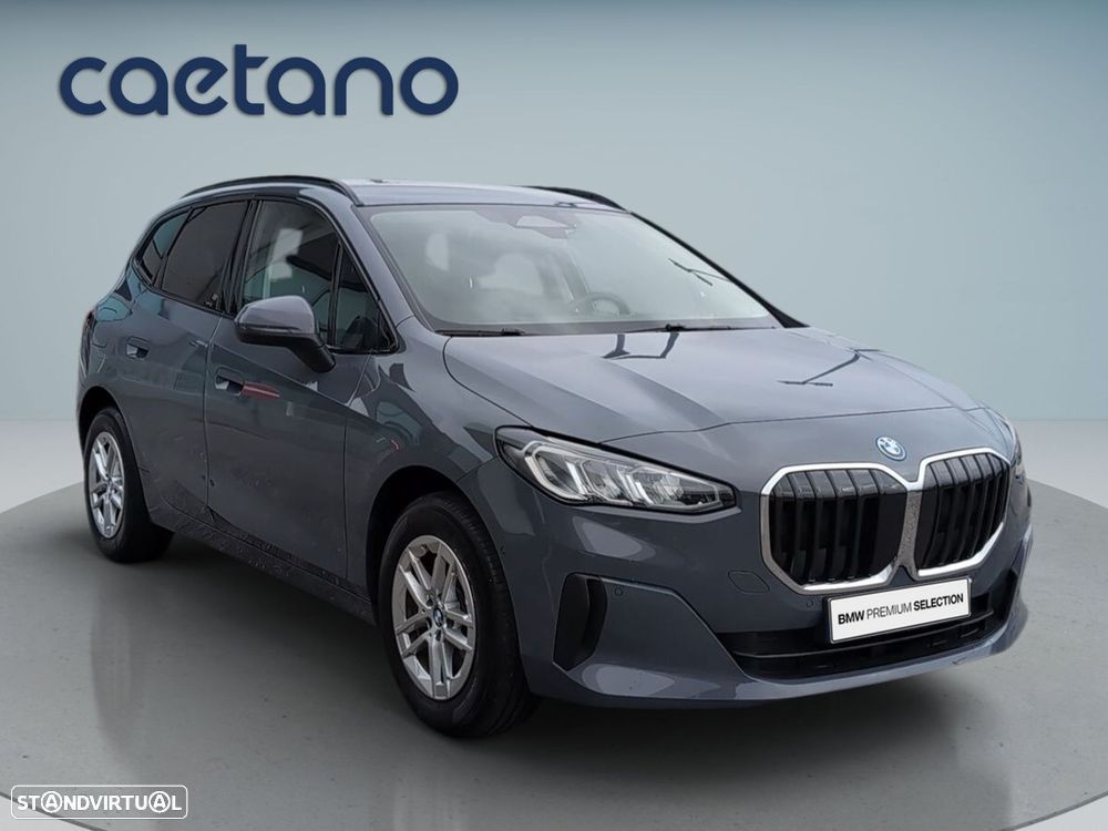 BMW 225xe Active Tourer - 10