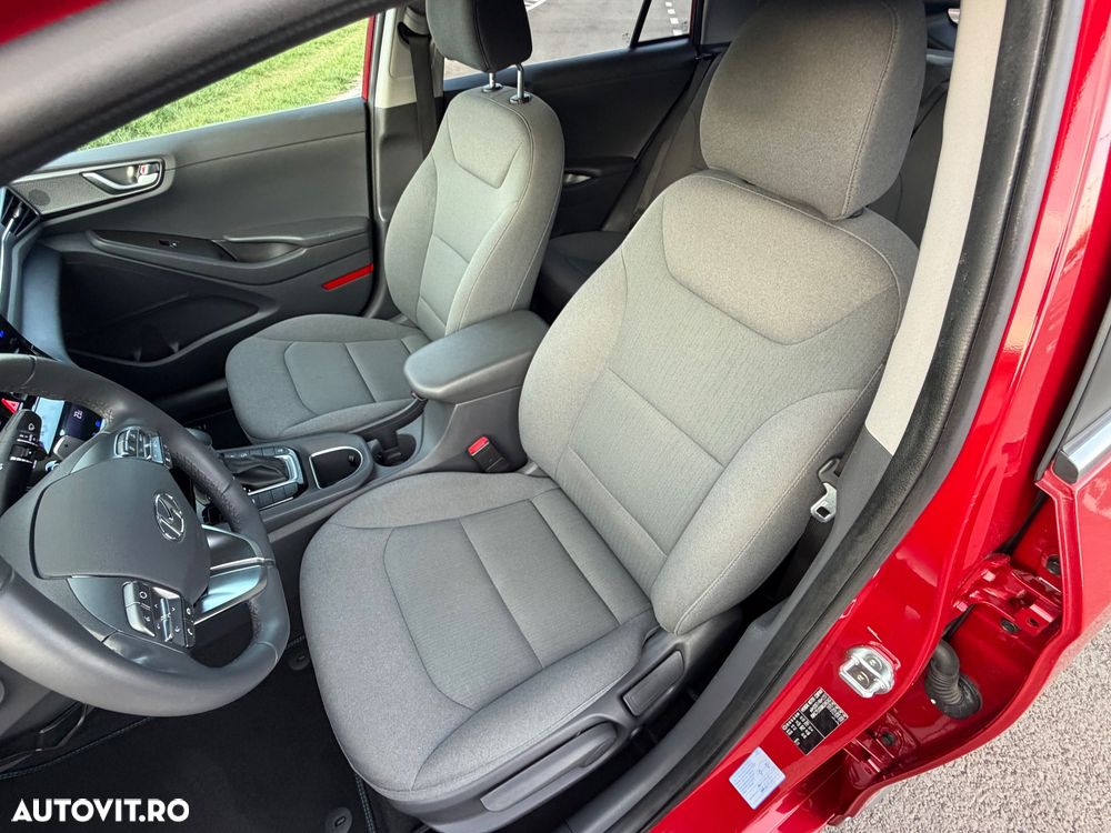 Hyundai IONIQ 1.6 GDI Premium - 15