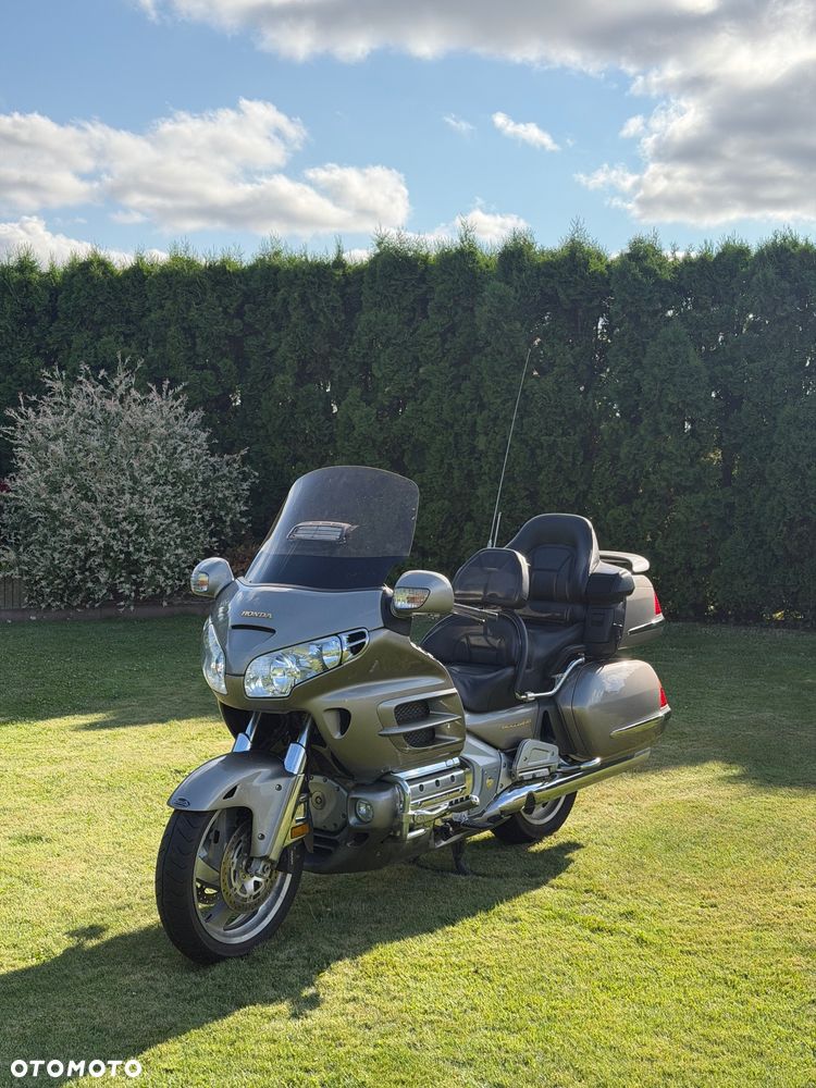 Honda GL - 2