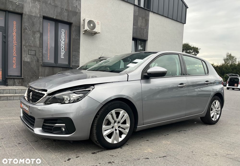 Peugeot 308 - 1