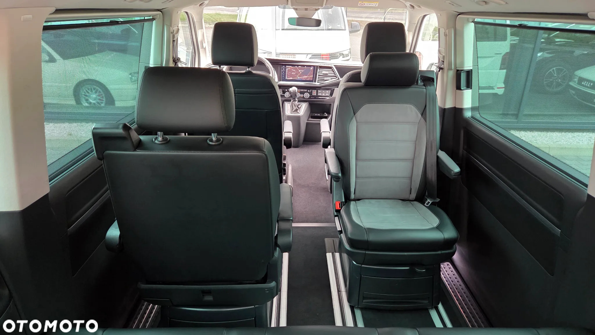Volkswagen Multivan 6.1 2.0 TDI L1 Highline 4Motion DSG - 14