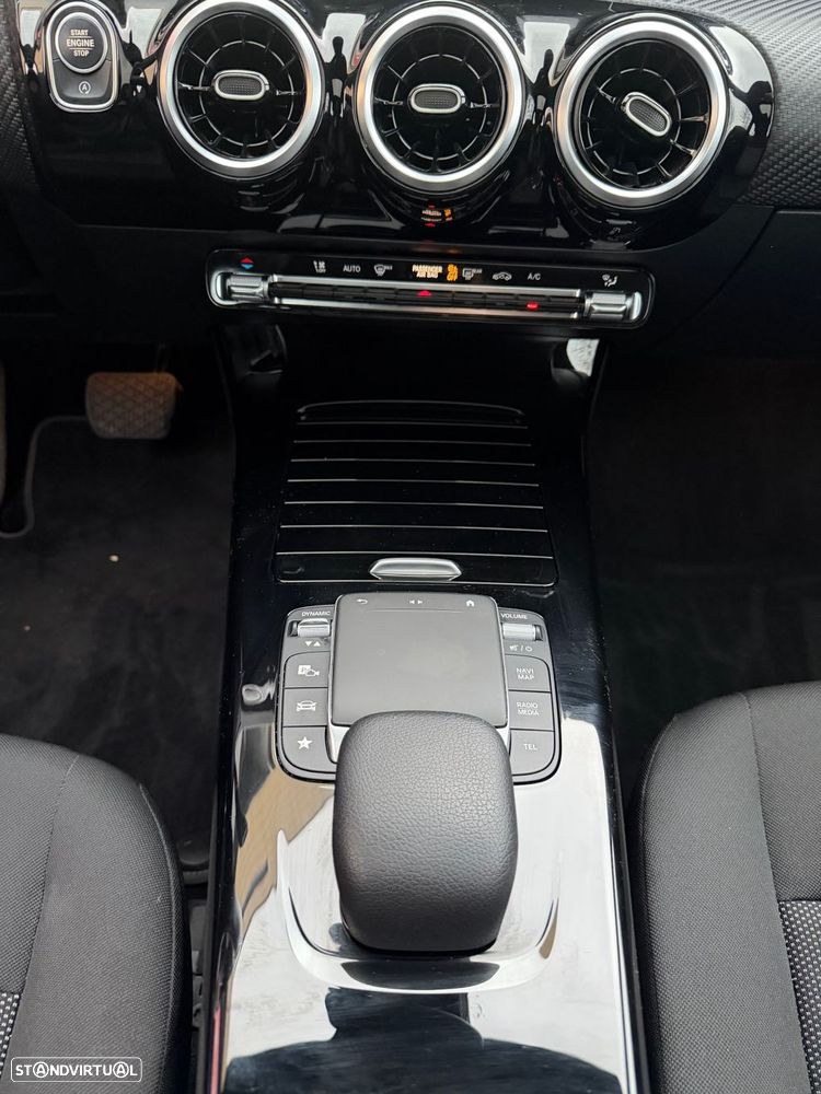 Mercedes-Benz CLA 200 - 19