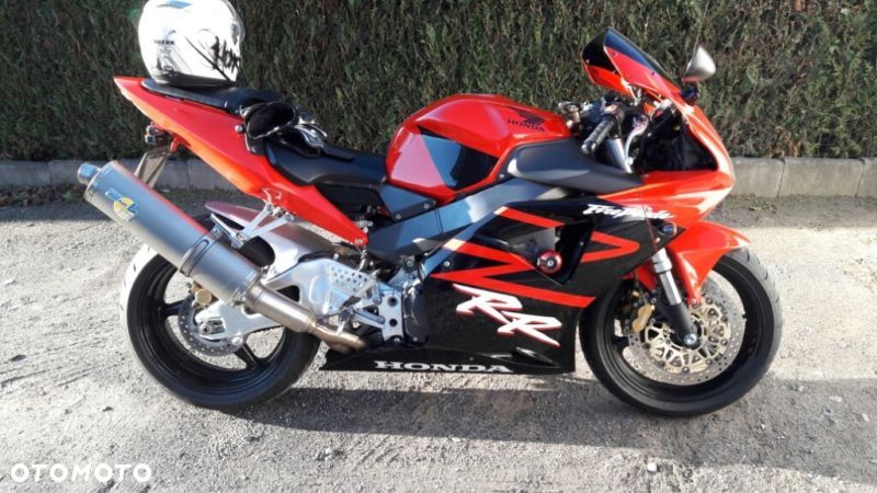 Honda CBR - 8