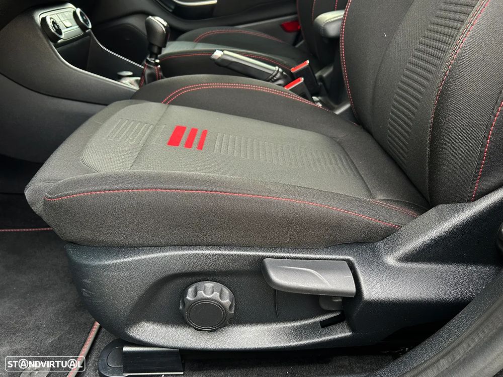 Ford Fiesta 1.0 EcoBoost ST-Line - 22