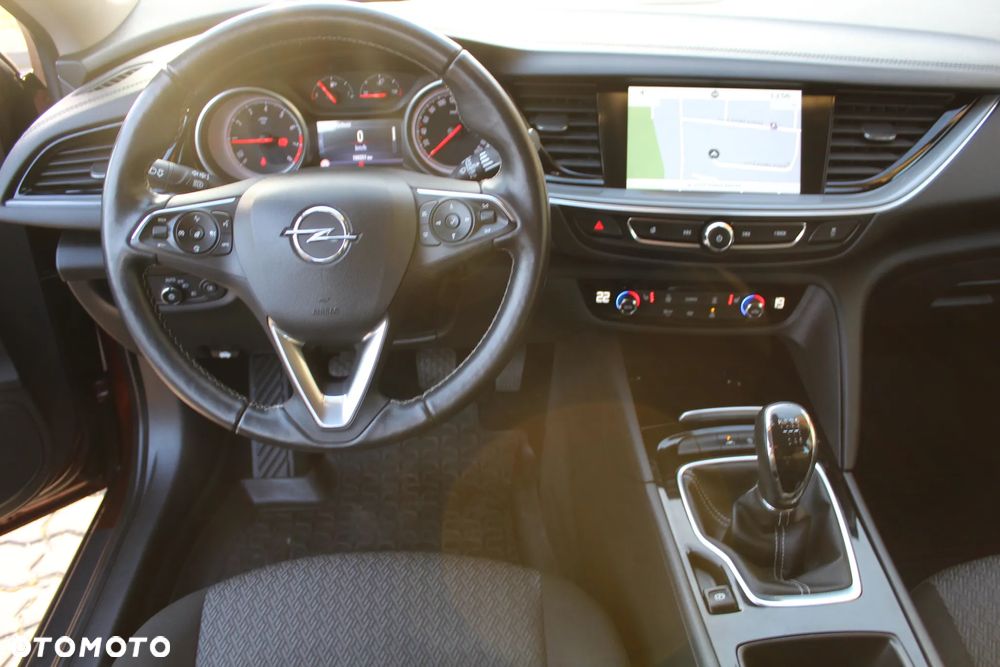 Opel Insignia - 29