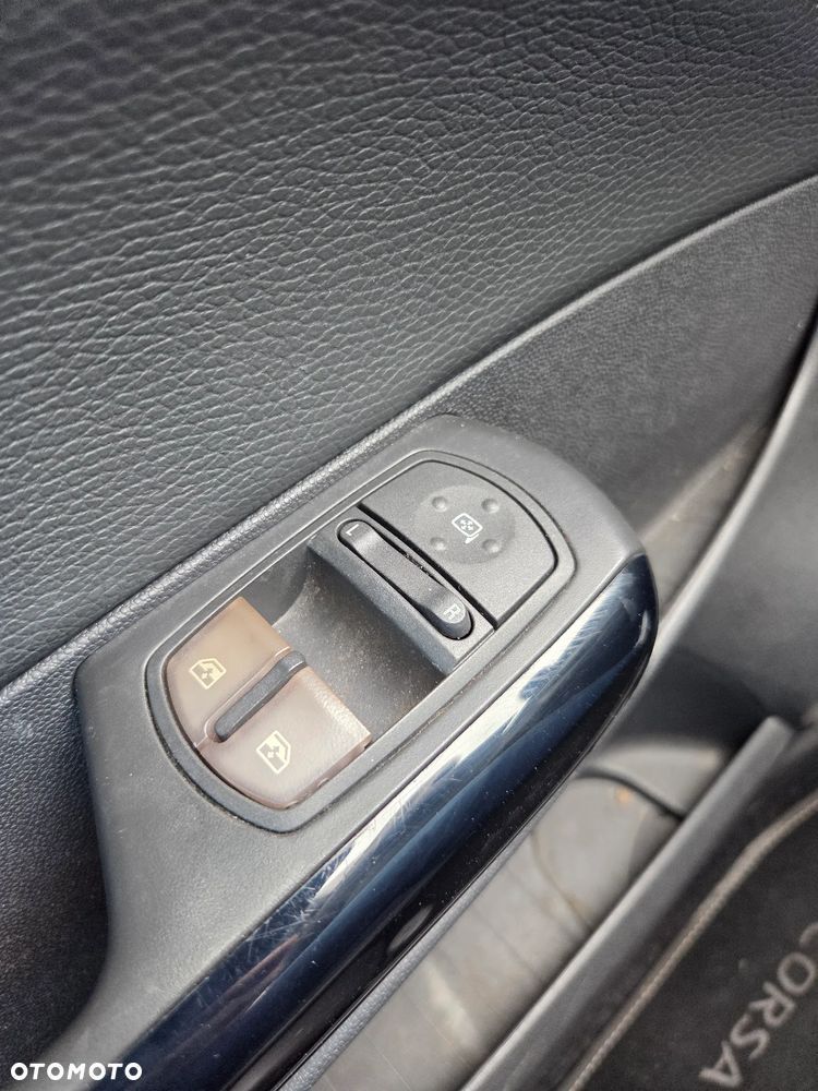 Opel Corsa 1.4 16V Catch me now - 17