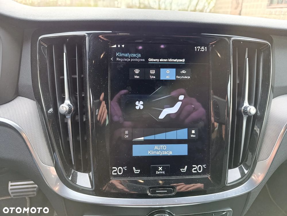 Volvo V60 B4 D Geartronic RDesign - 24