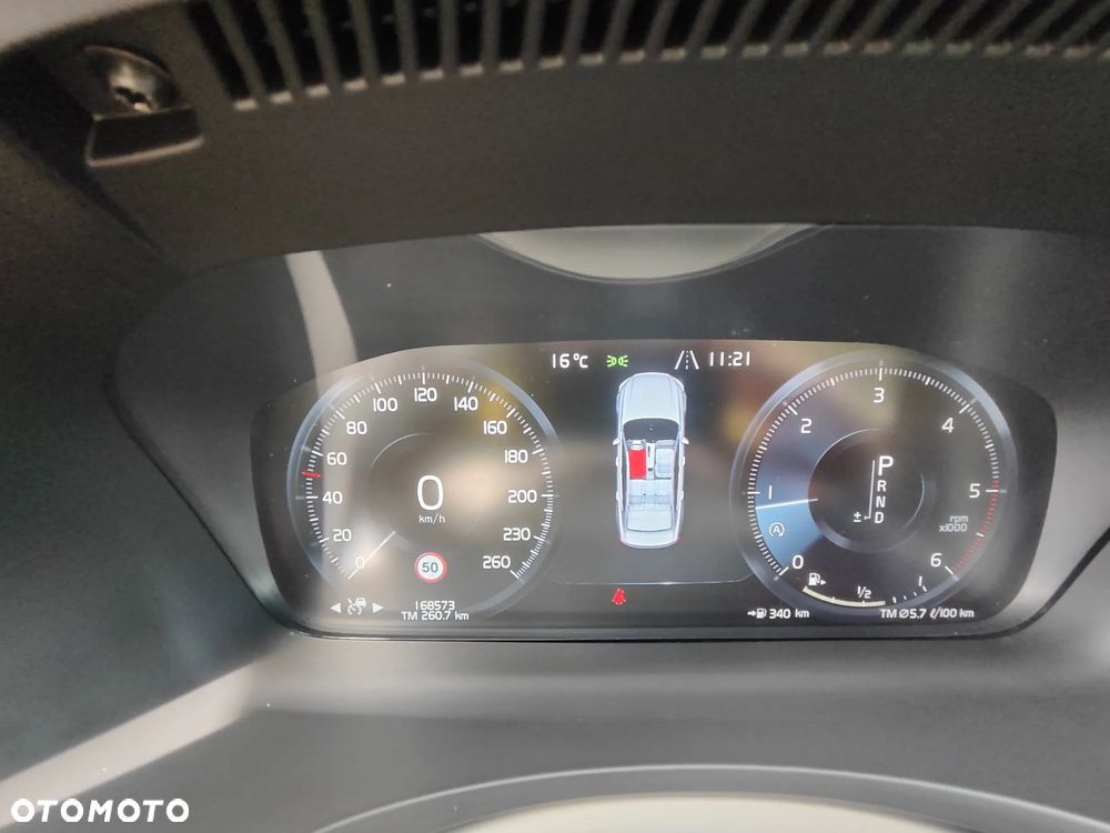 Volvo S90 D4 Momentum - 11