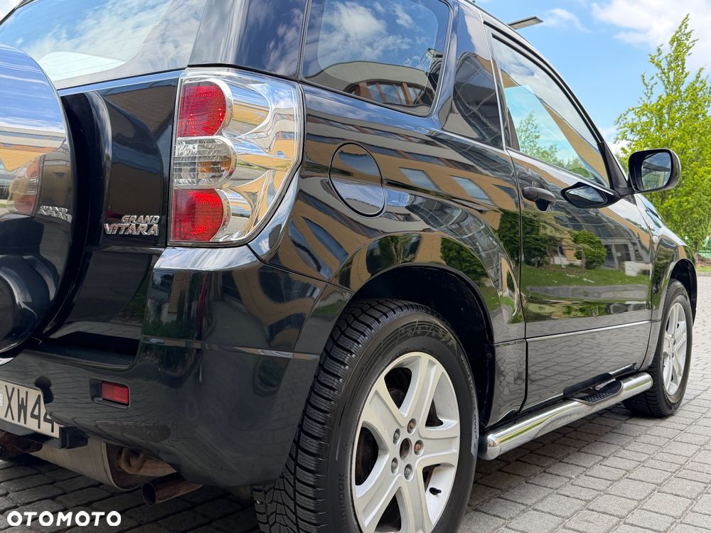 Suzuki Grand Vitara 1.6 - 16