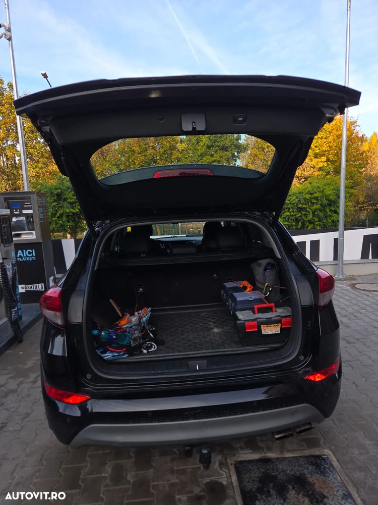 Hyundai Tucson 2.0 CRDI 4WD 6MT Premium - 4