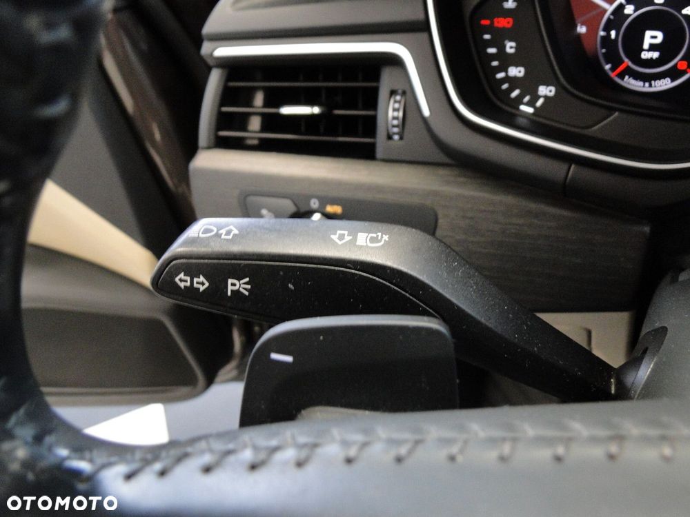 Audi A4 Limousine - 22