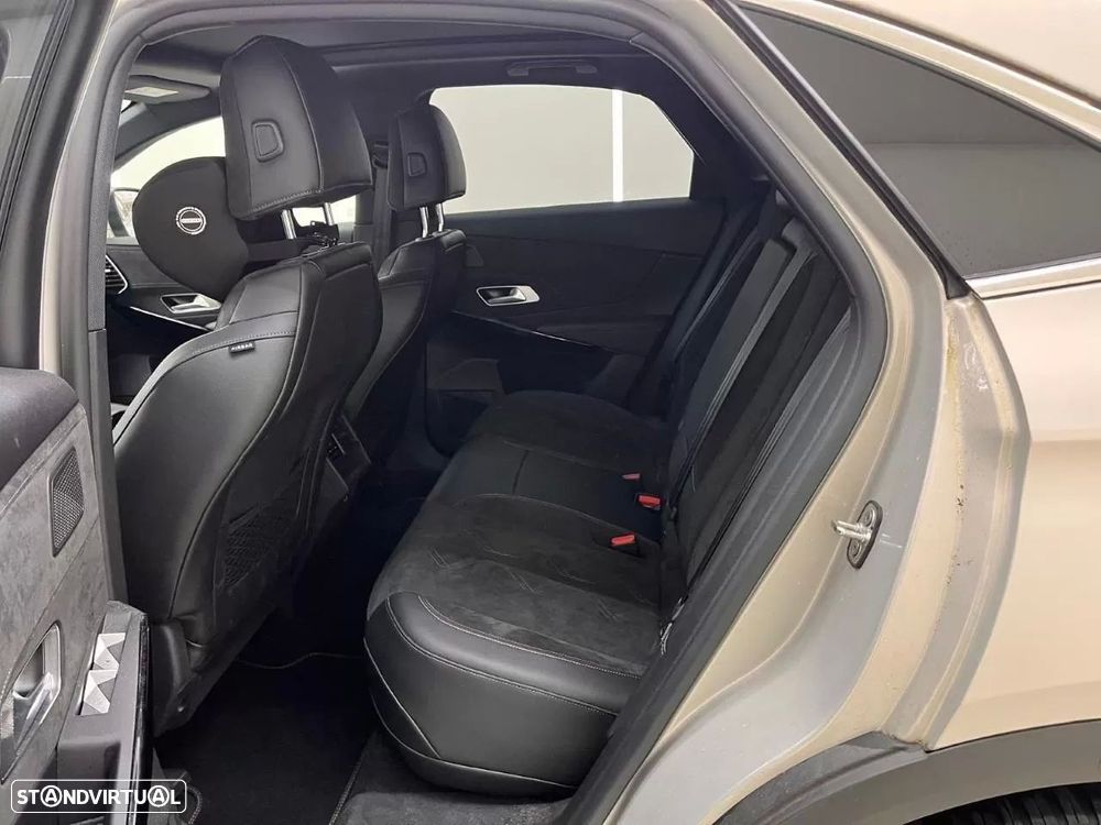 DS DS7 Crossback E-TENSE 225 PERFORMANCE LINE + - 14
