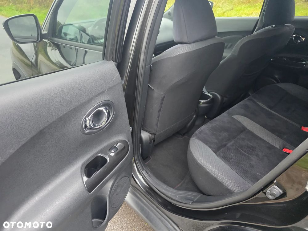 Nissan Juke 1.6 Visia - 10