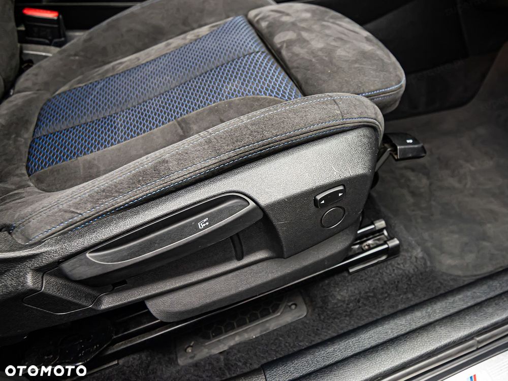 BMW Seria 2 220d GT xDrive M Sport sport - 9