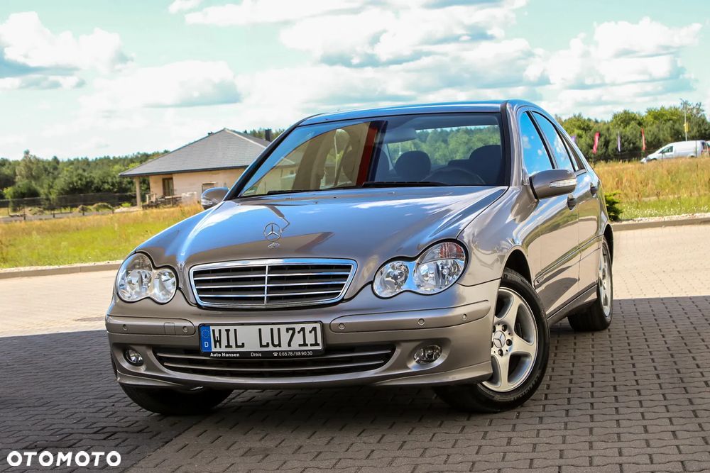 Mercedes-Benz Klasa C 180 Kompressor Automatik Classic - 3