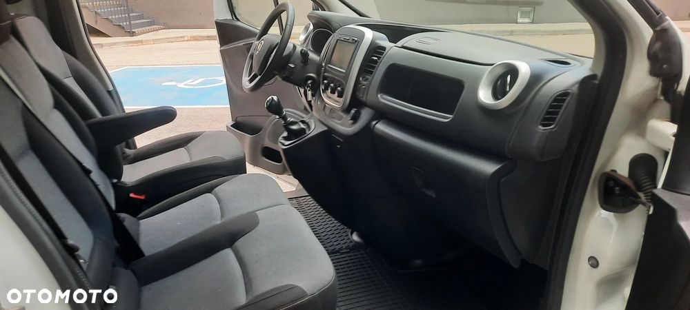 Renault TRAFIC TALENTO - 14
