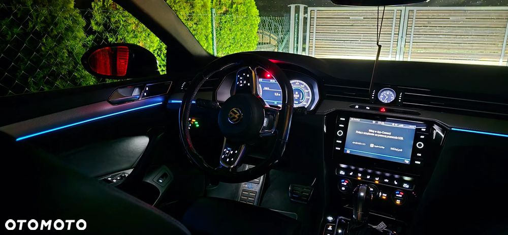 Volkswagen Arteon 2.0 TSI 4Motion R-Line DSG - 25