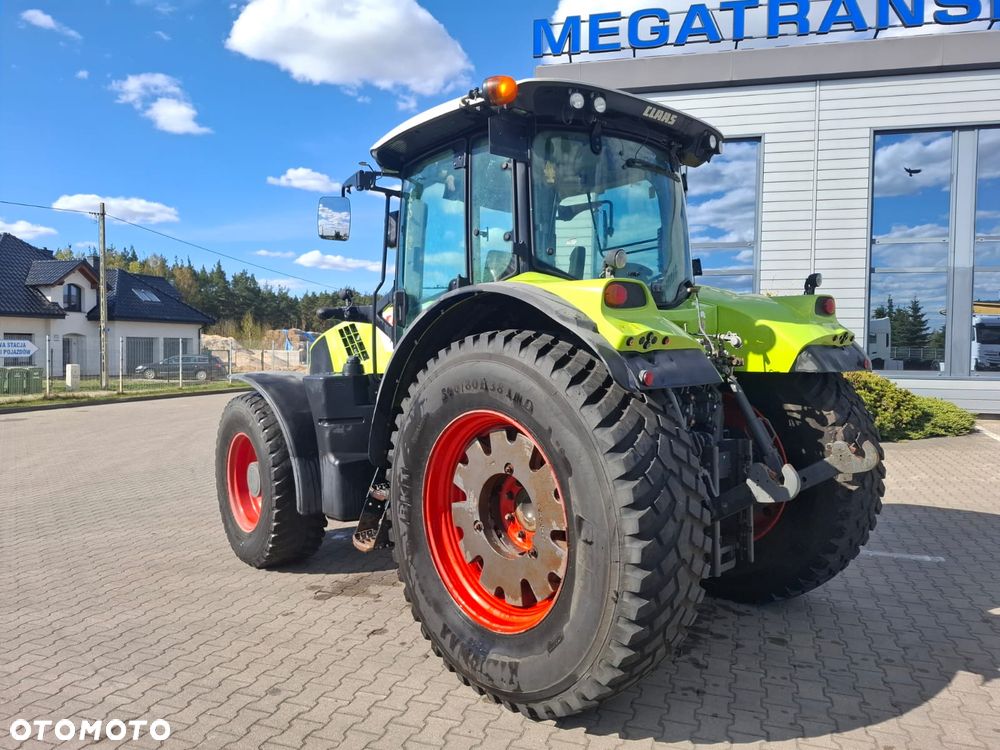 Claas ARION 650 - 5
