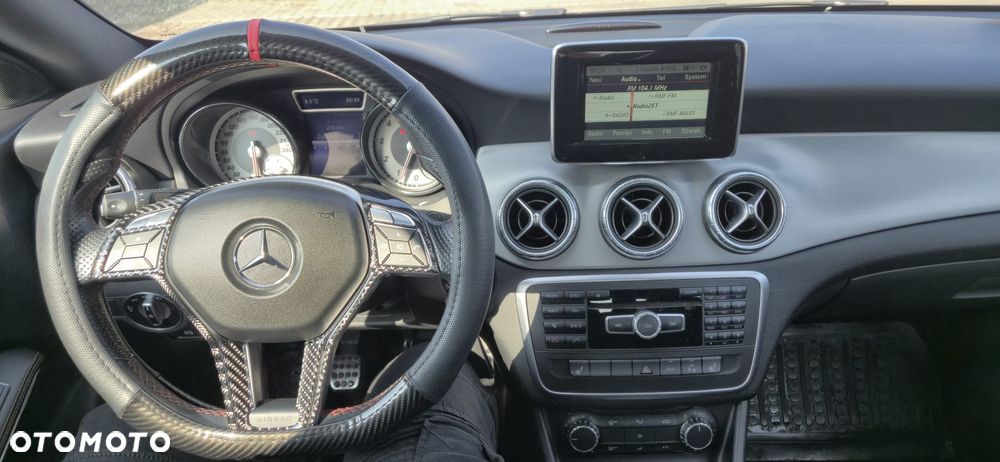 Mercedes-Benz CLA - 15