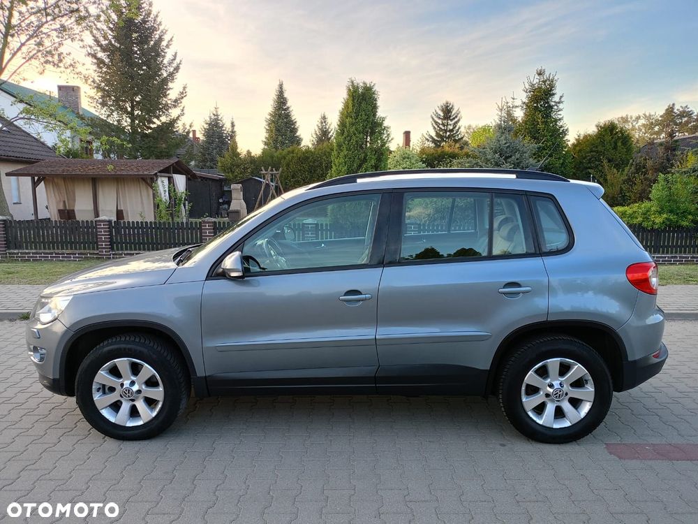 Volkswagen Tiguan - 4
