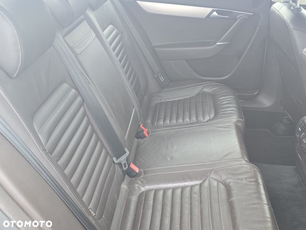 Volkswagen Passat 1.6 TDI BlueMotion Technology Highline - 15