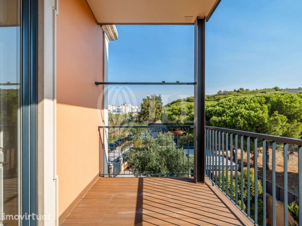 Apartamento T2 com estacionamento em Belém Lisboa - Grande imagem: 2/17