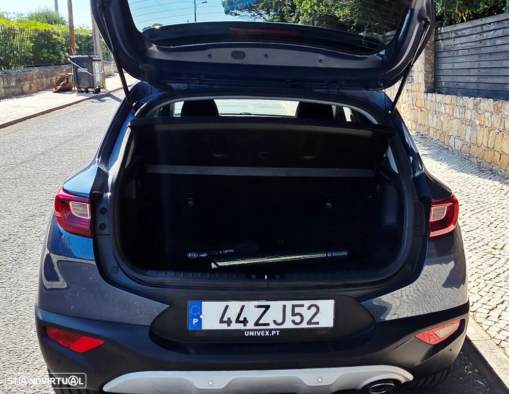 Kia Stonic 1.0 T-GDI Tech - 8