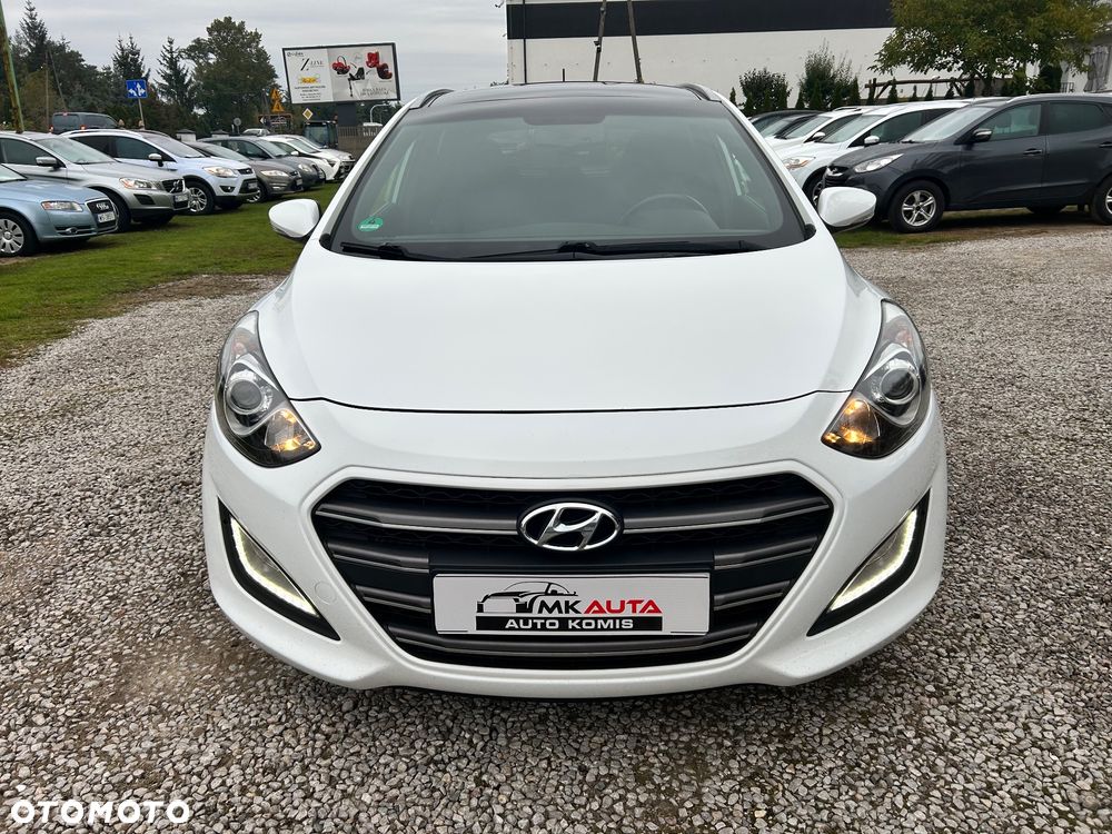 Hyundai i30 1.6 CRDi BlueDrive Premium - 2