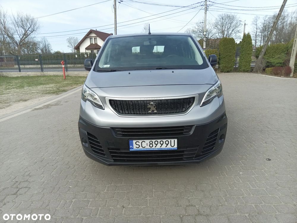 Peugeot Traveller 1.5 BlueHDi Long Business - 16