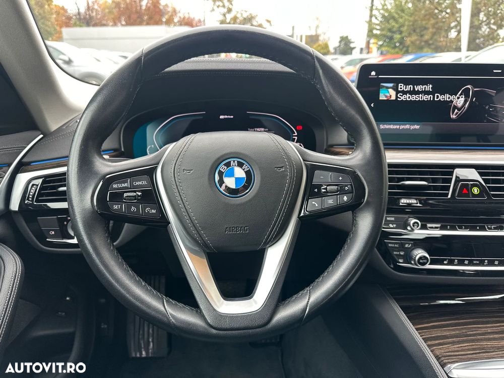 BMW Seria 5 520e AT PHEV - 16