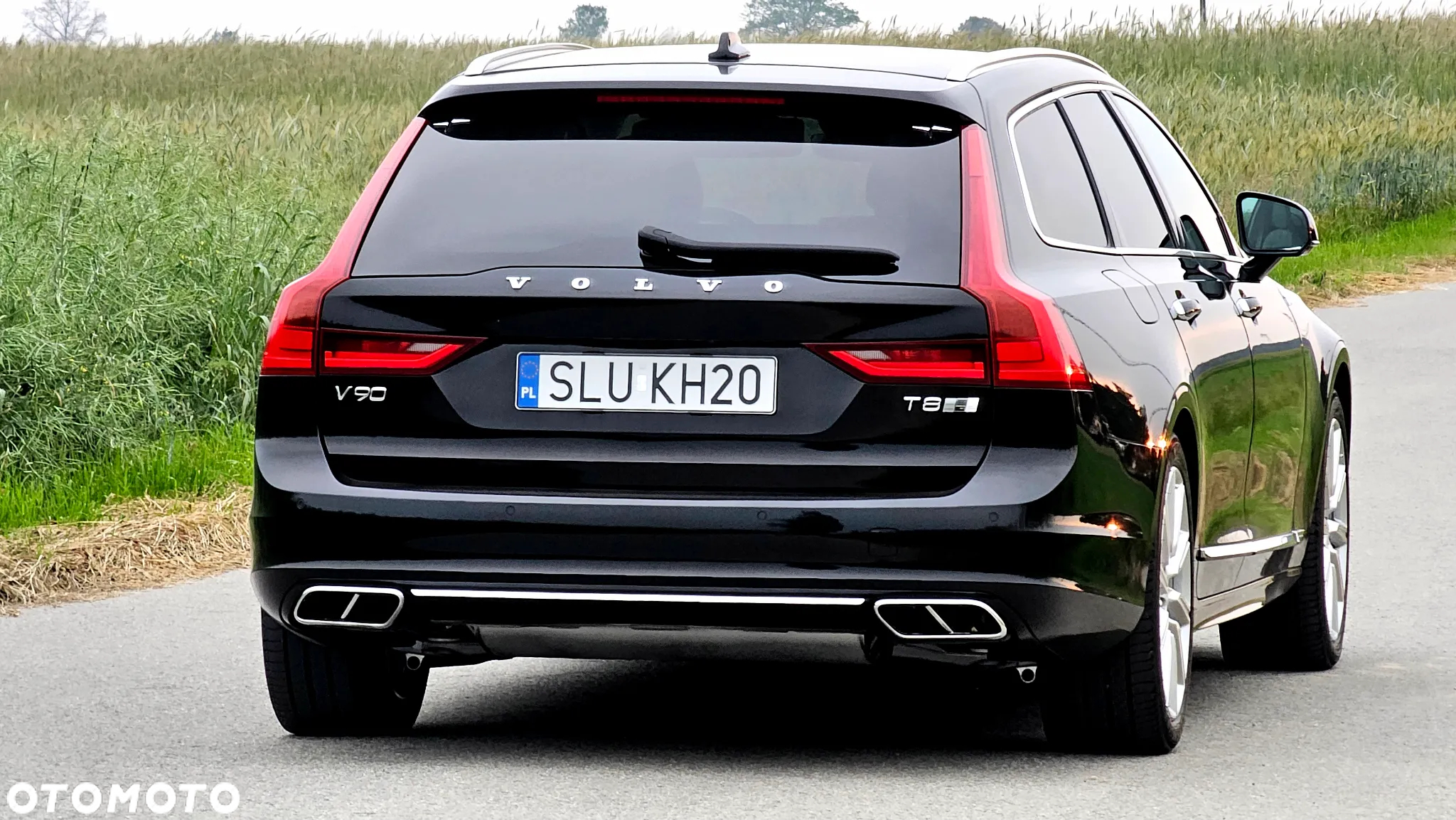 Volvo V90 T8 AWD Plug-In Hybrid Inscription - 9