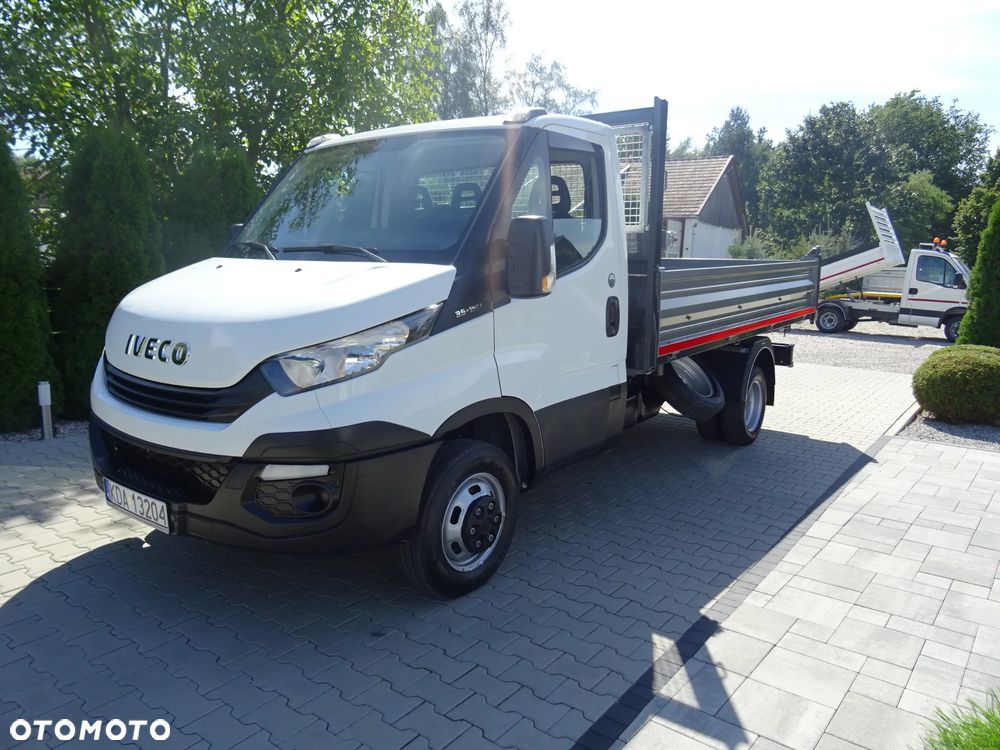 Iveco 35c15 Wywrotka 3-stronna Wzmocnione Resory Klima Hak Oryginał Piękna - 13