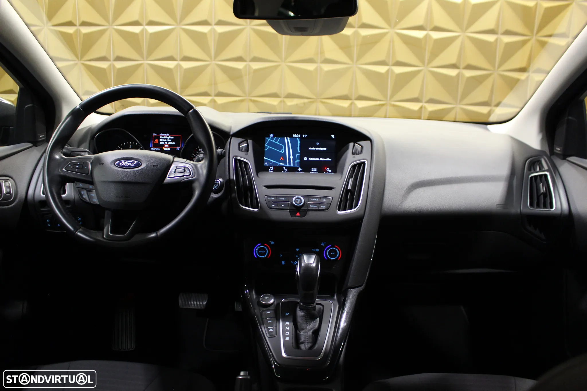 Ford Focus SW 1.5 TDCi Titanium DPS - 19