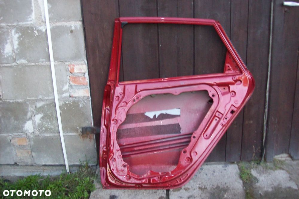 DRZWI TYLNE PRAWE KIA CEED III HB. - 5