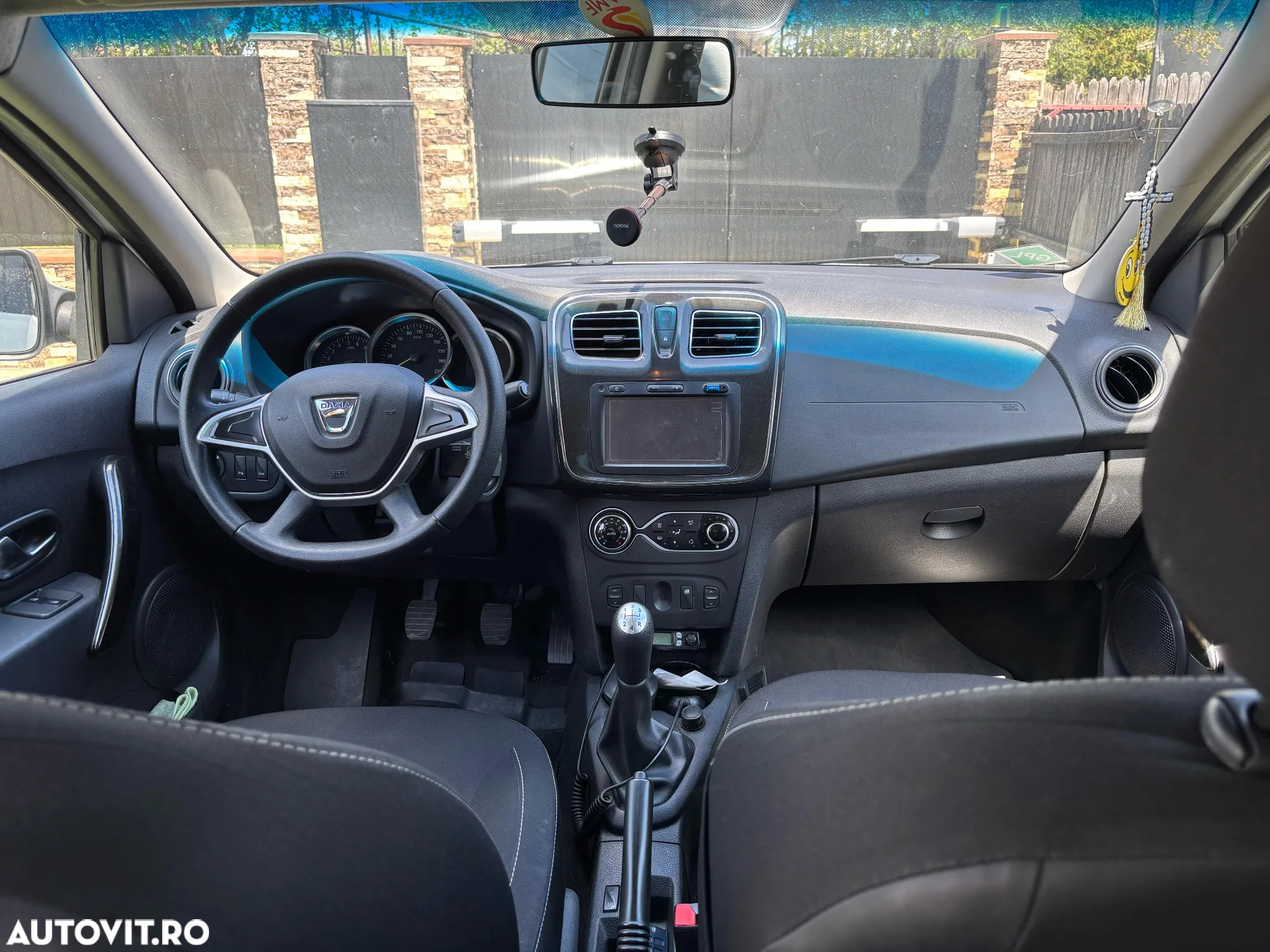 Dacia Logan - 8