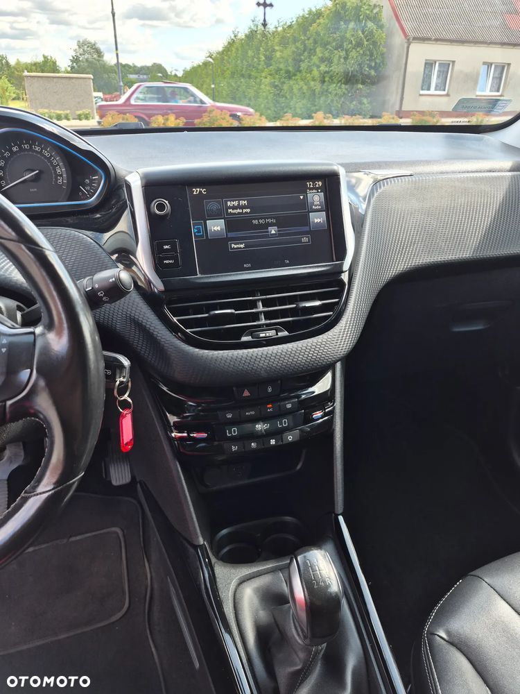 Peugeot 2008 - 22