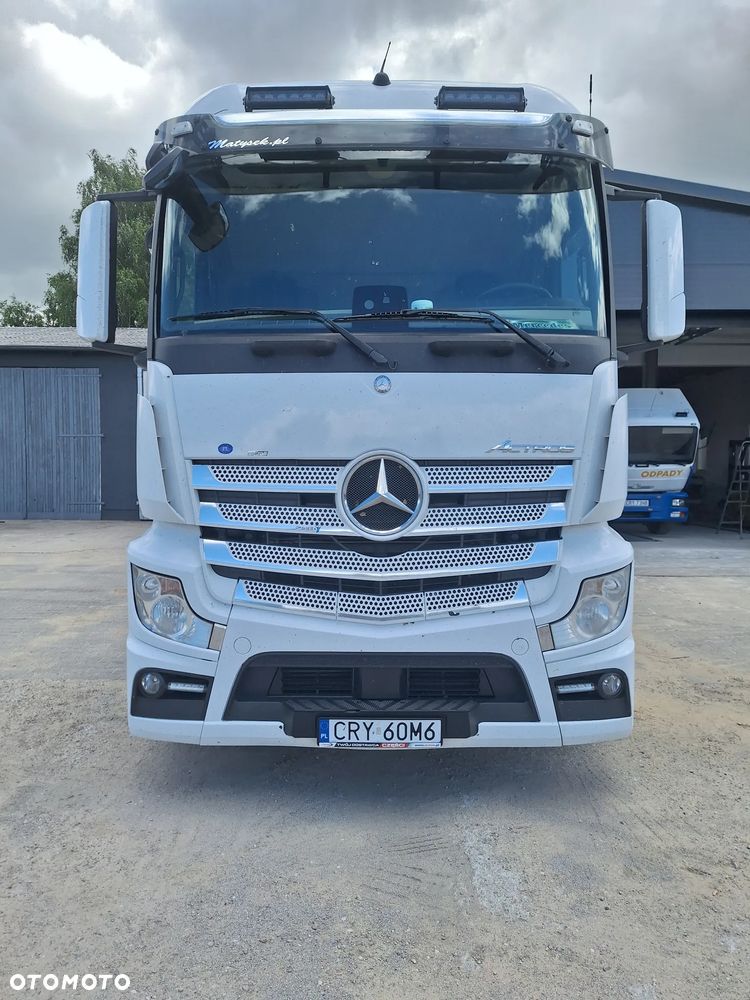 Mercedes-Benz ACTROS - 2