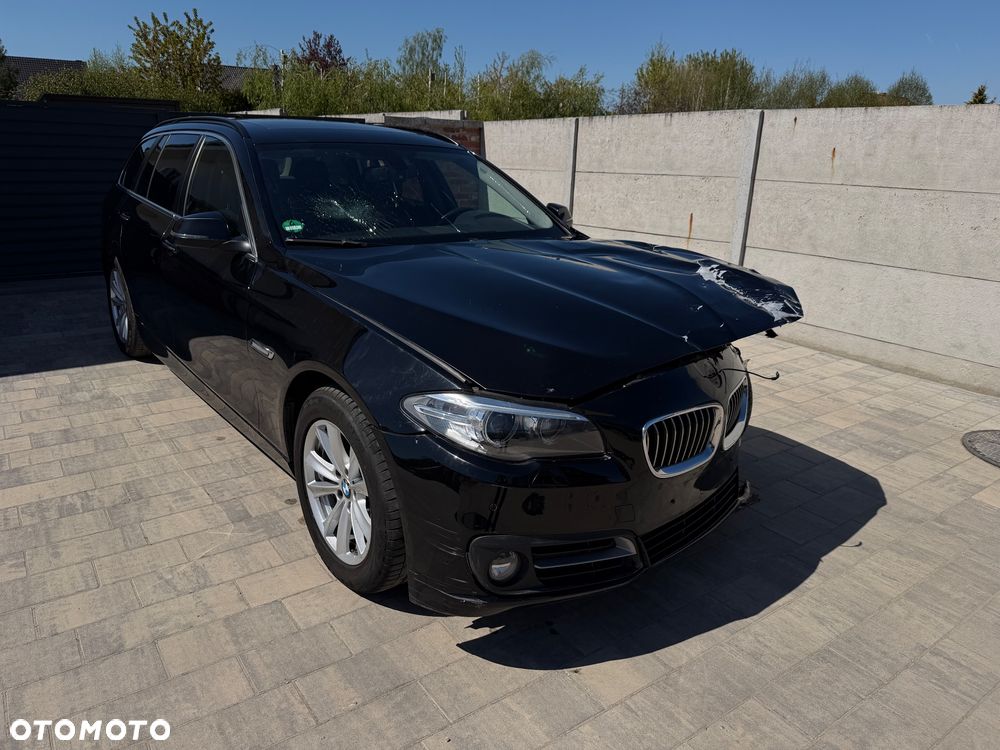 BMW Seria 5 520d xDrive - 1