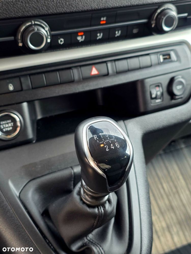 Toyota Proace Verso 2.0 D4-D Long Business - 26