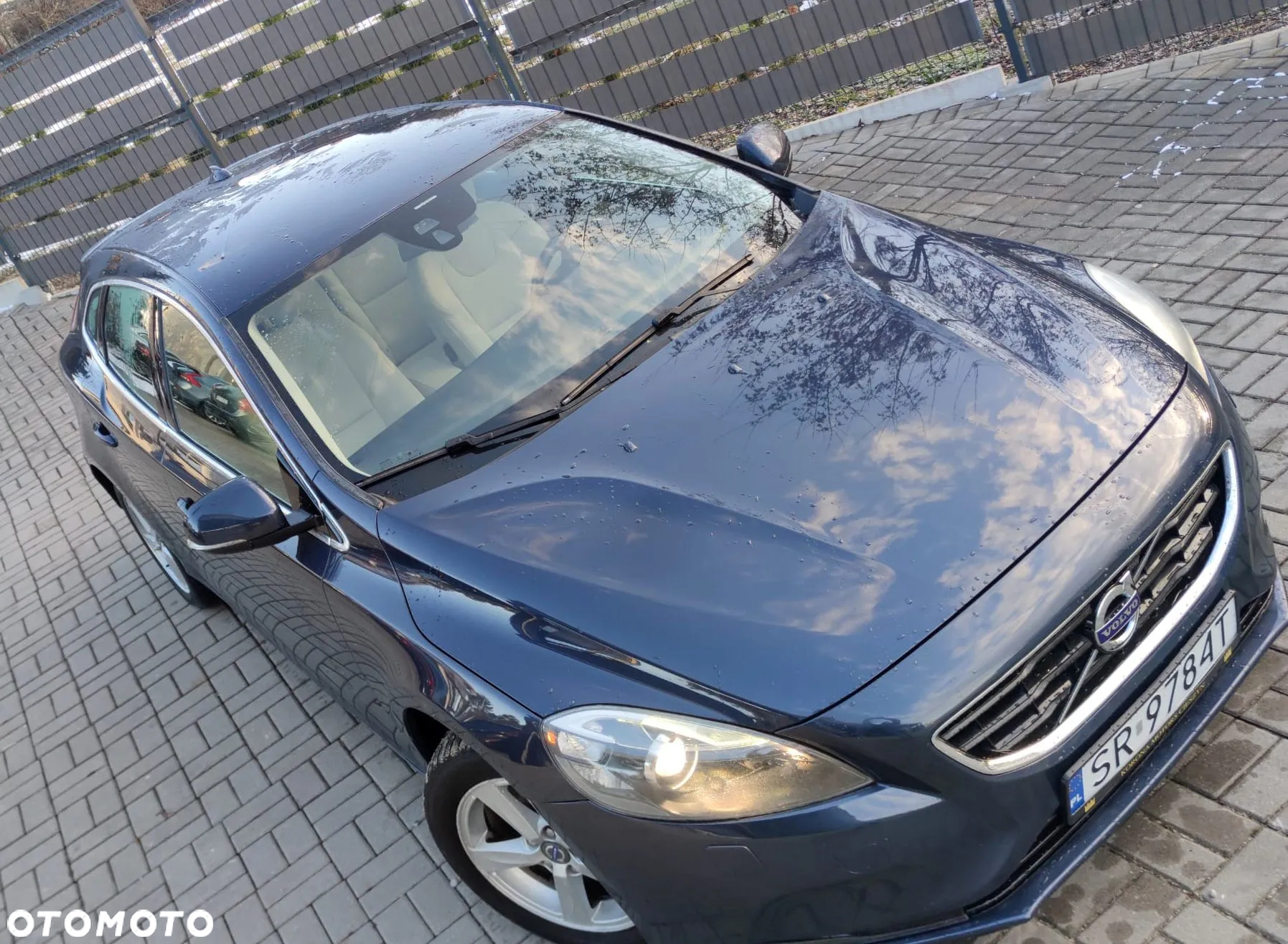 Volvo V40 D3 Momentum - 6
