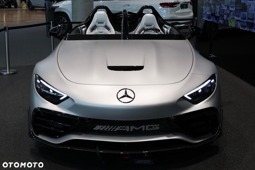 Mercedes-Benz AMG GT - 4